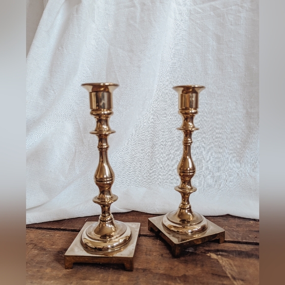 Elegant Brass Candle Holders with Black Candles - Picture 2 of 3